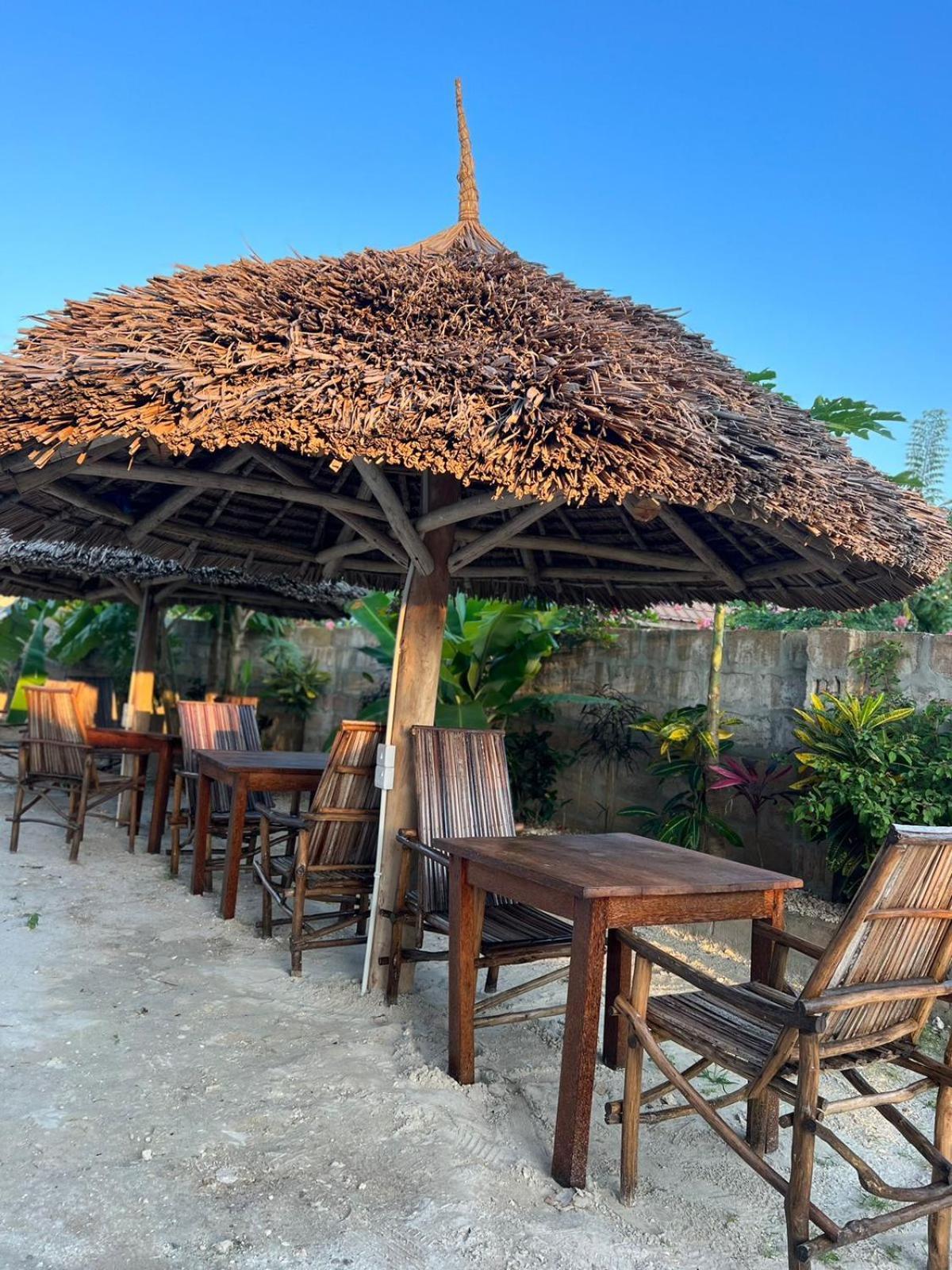 Mbuyuni Lodge Нунгви Екстериор снимка