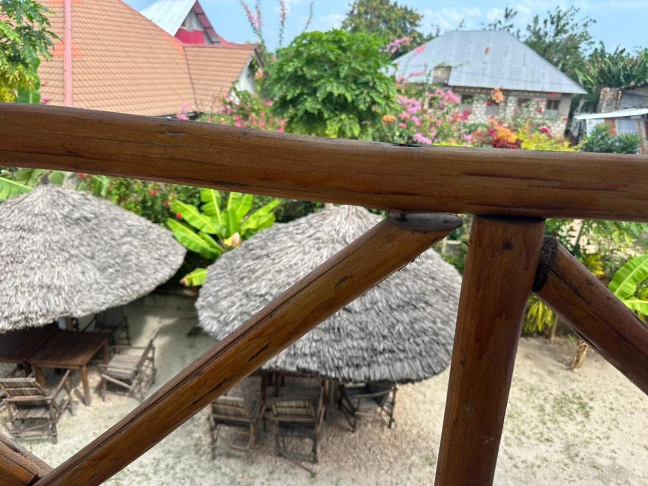 Mbuyuni Lodge Нунгви Екстериор снимка
