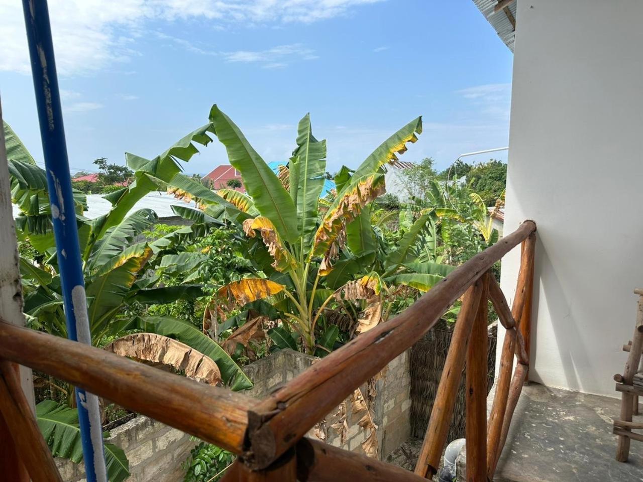 Mbuyuni Lodge Нунгви Екстериор снимка